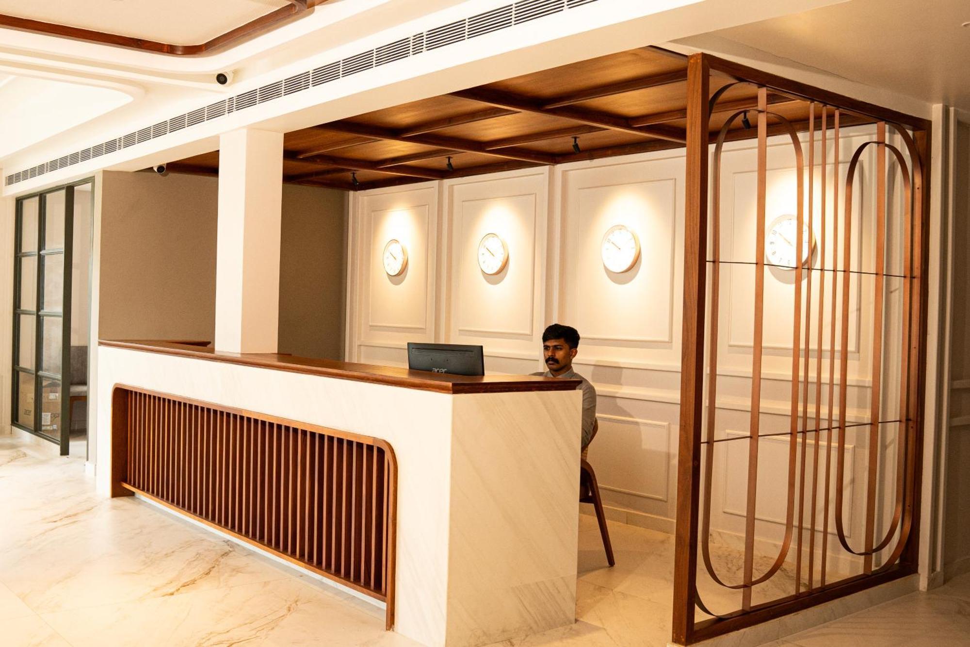 Hotel Benhur Kochi Kültér fotó