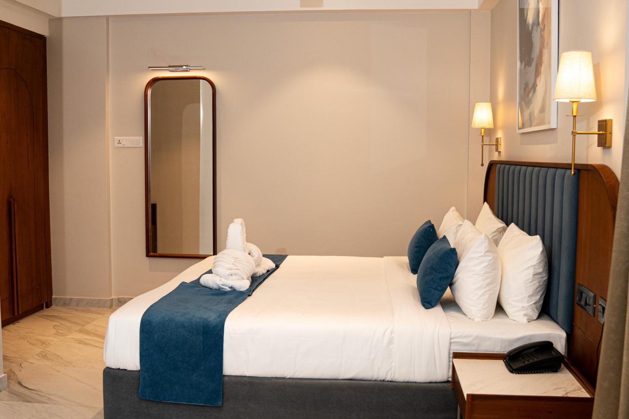 Hotel Benhur Kochi Kültér fotó